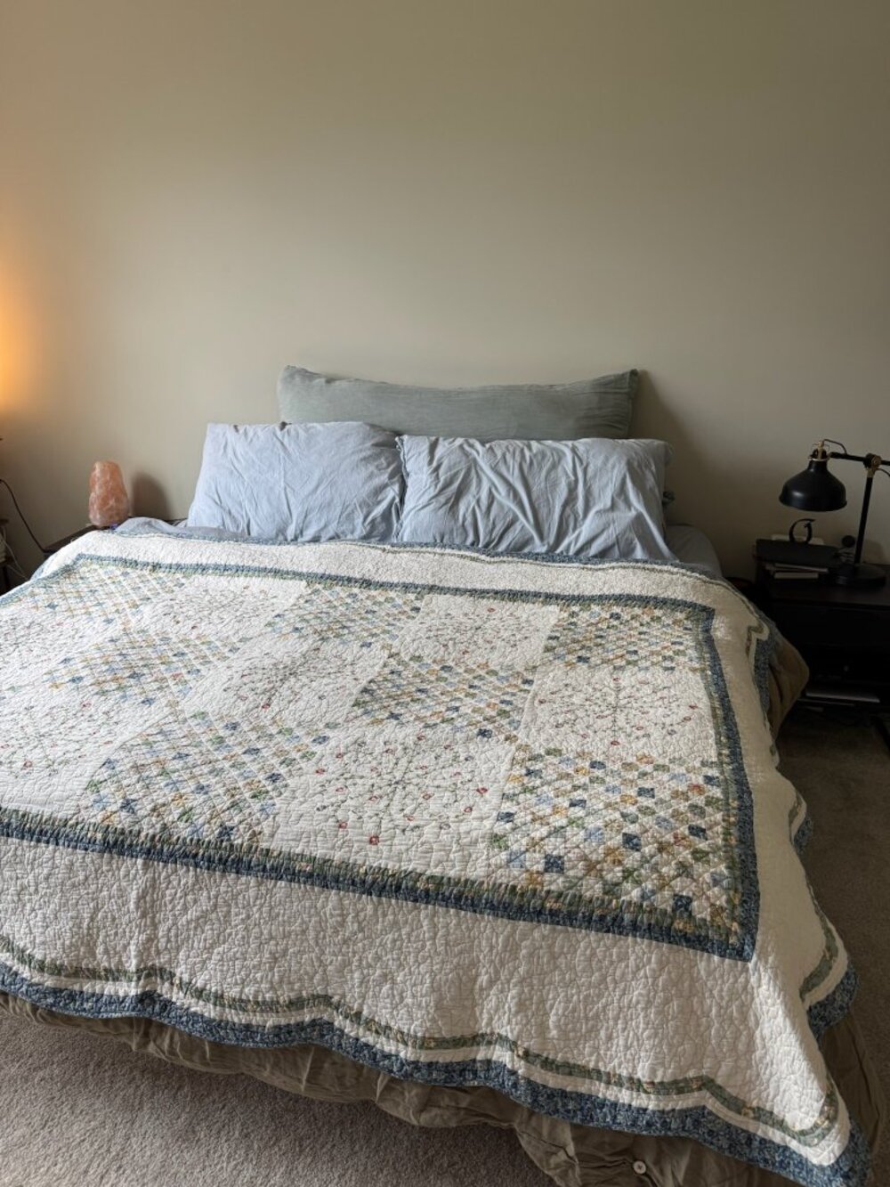 Keepsake Embroidered Patchwork Cotton Nostalgia Home Emily Quilt